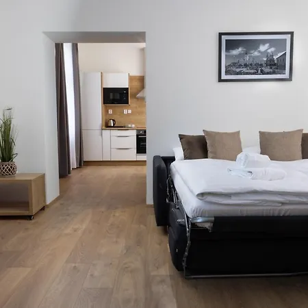 Morris 4* Mladá Boleslav