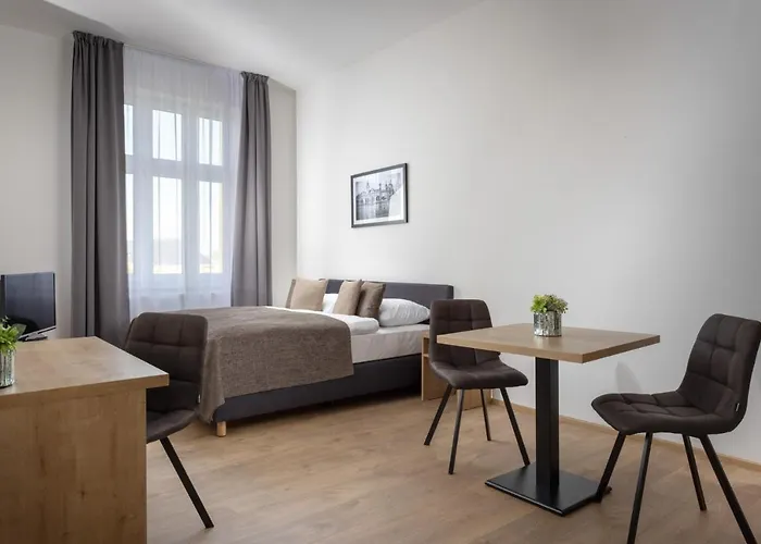 Morris 4* Mladá Boleslav